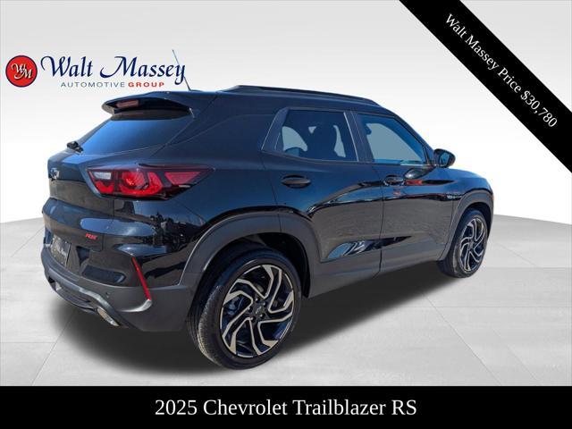 new 2025 Chevrolet TrailBlazer car, priced at $30,780