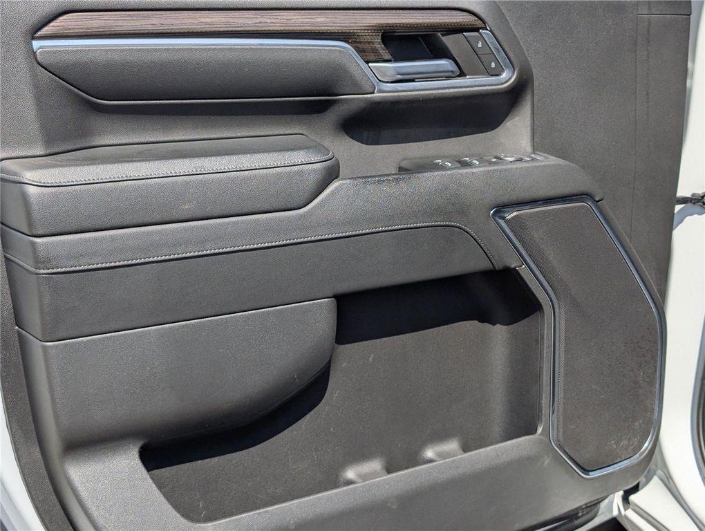 used 2024 Chevrolet Silverado 2500 car, priced at $49,099