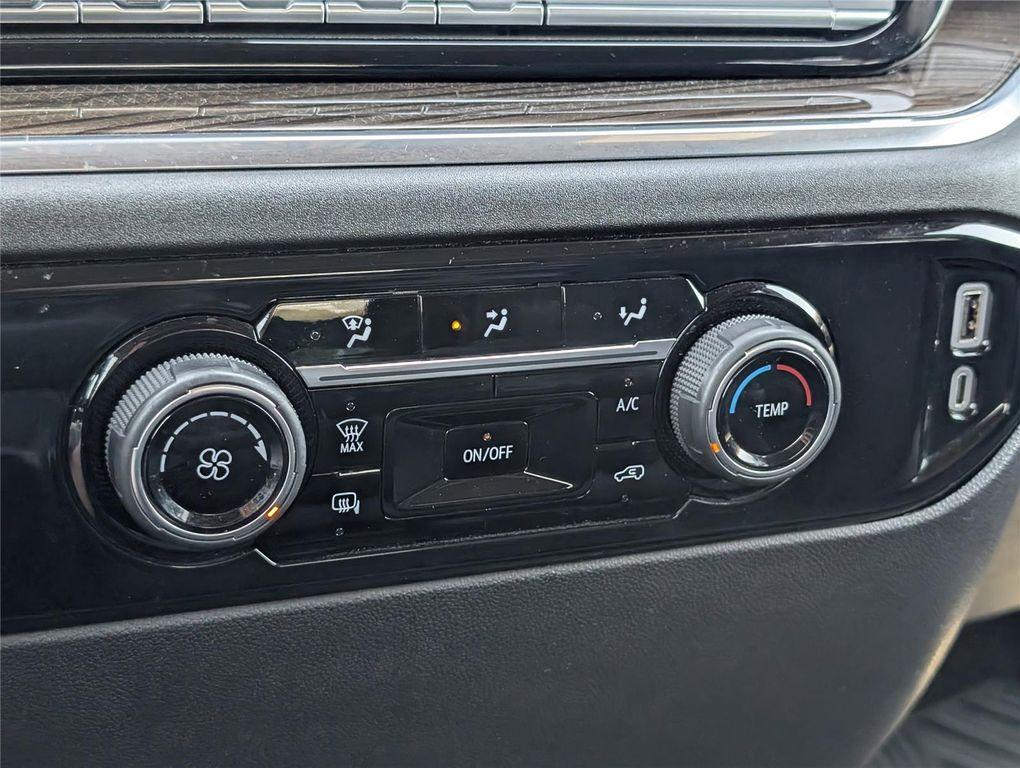 used 2024 Chevrolet Silverado 2500 car, priced at $49,099