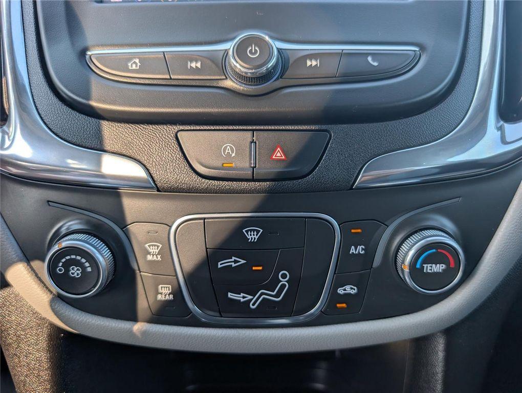 used 2024 Chevrolet Equinox car, priced at $19,799
