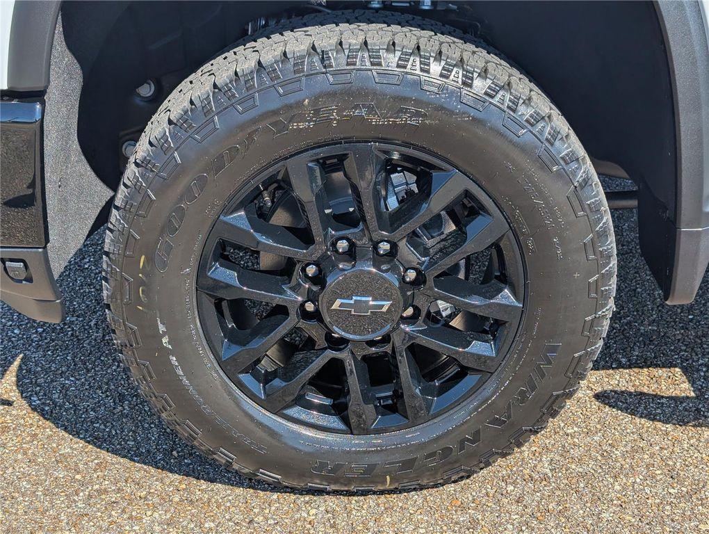 new 2026 Chevrolet Silverado 2500 car, priced at $81,630