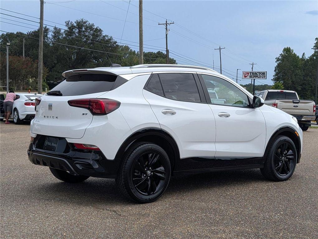 used 2024 Buick Encore GX car, priced at $20,198