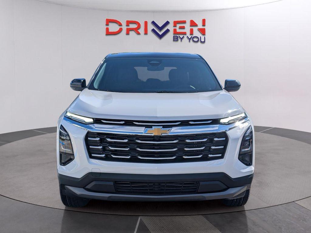 new 2026 Chevrolet Equinox car, priced at $33,320