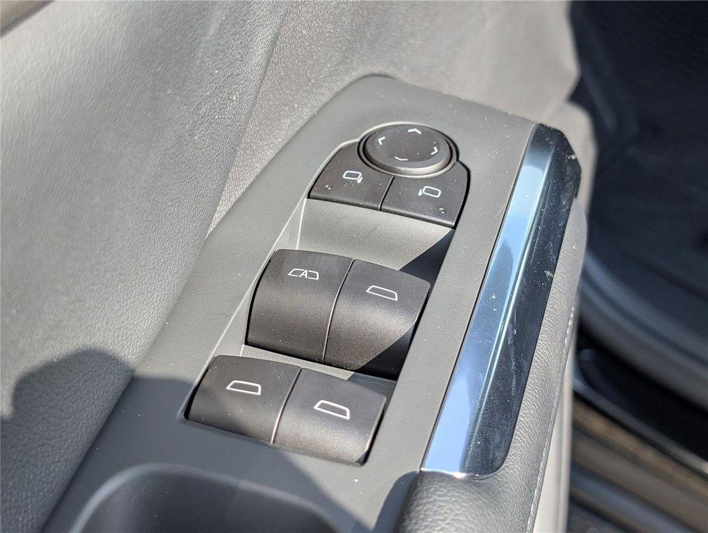 new 2026 Chevrolet Traverse car, priced at $43,202