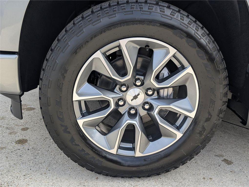new 2026 Chevrolet Silverado 1500 car, priced at $59,702