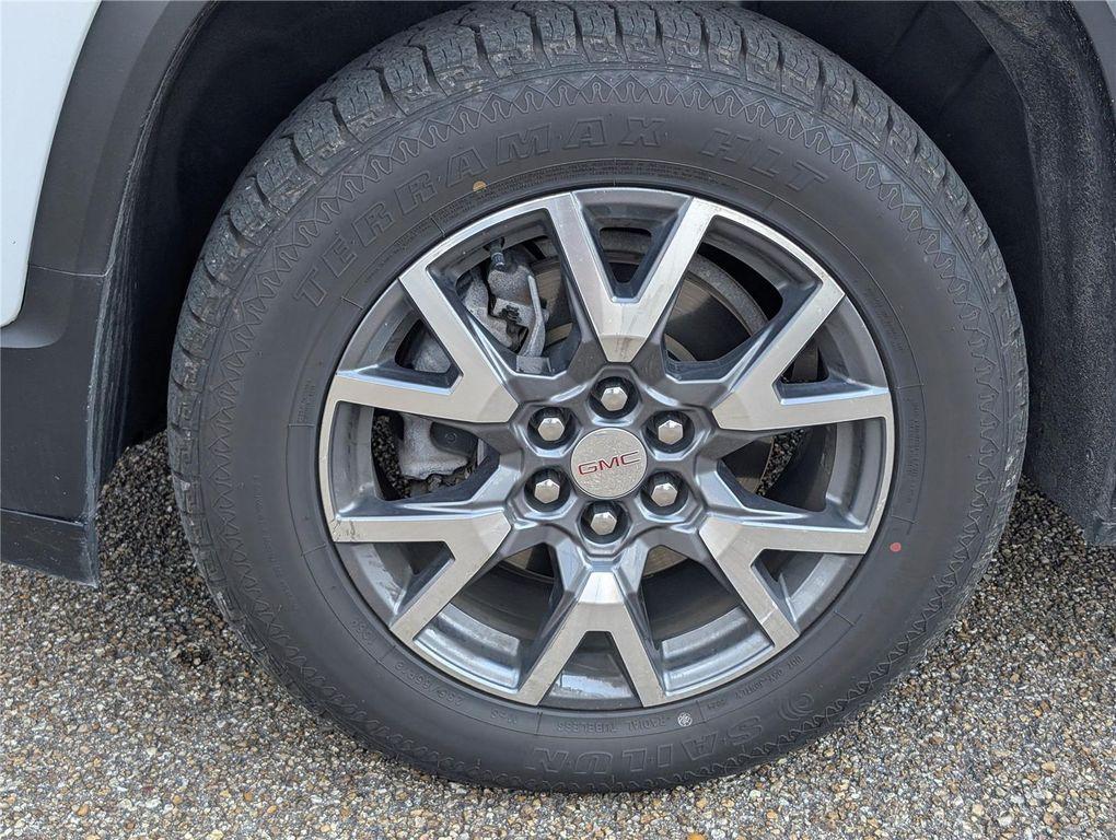 used 2023 GMC Acadia car, priced at $27,299