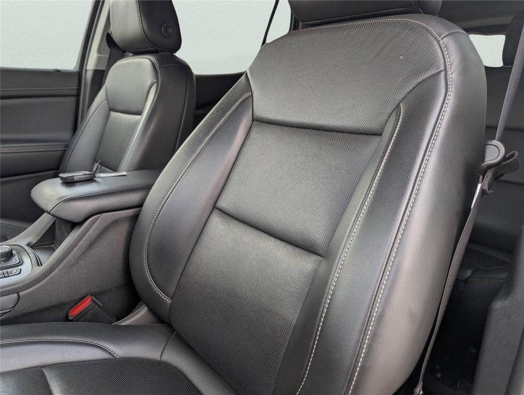 used 2023 GMC Acadia car, priced at $23,599