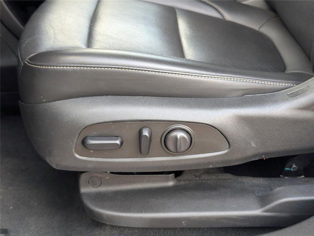 used 2023 GMC Acadia car, priced at $23,599