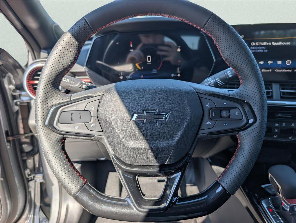 new 2026 Chevrolet Trax car, priced at $27,685