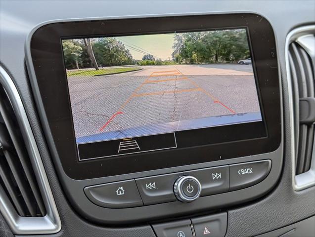 new 2025 Chevrolet Malibu car, priced at $26,610