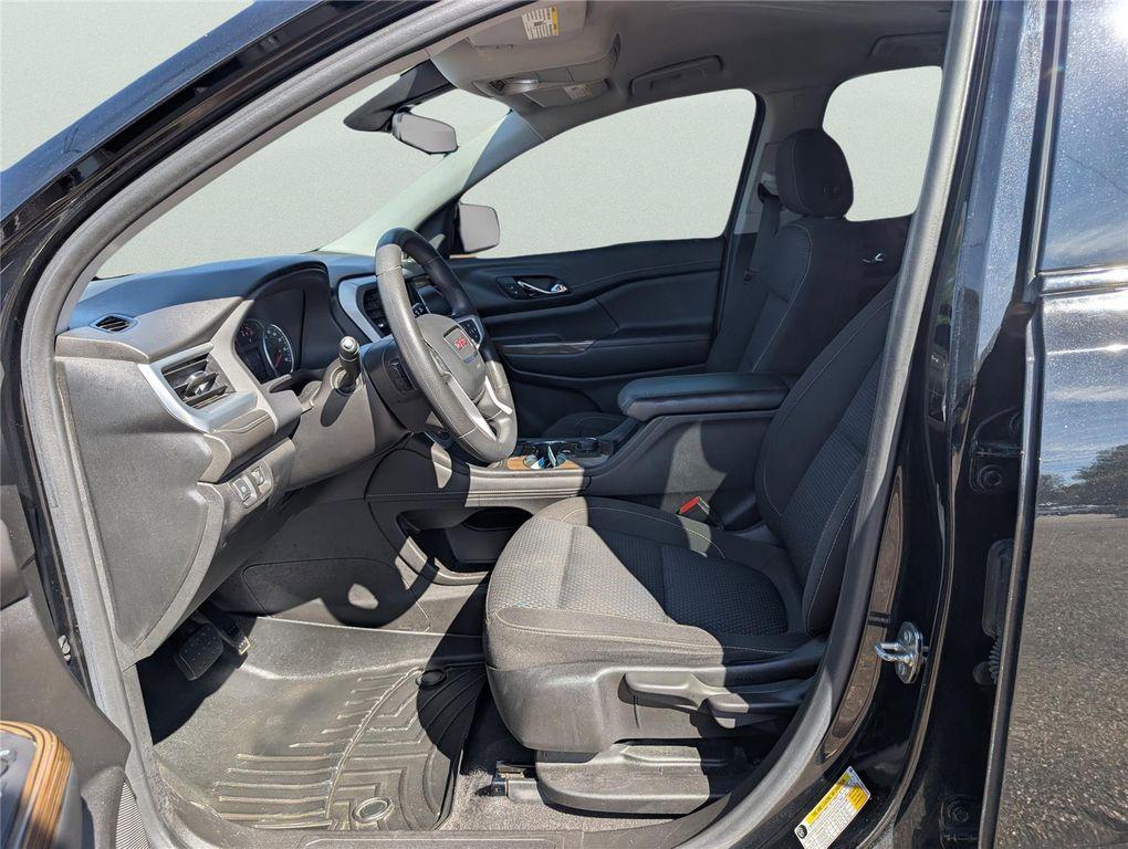 used 2021 GMC Acadia car, priced at $18,393