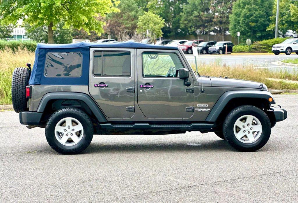 used 2016 Jeep Wrangler Unlimited car, priced at $11,498