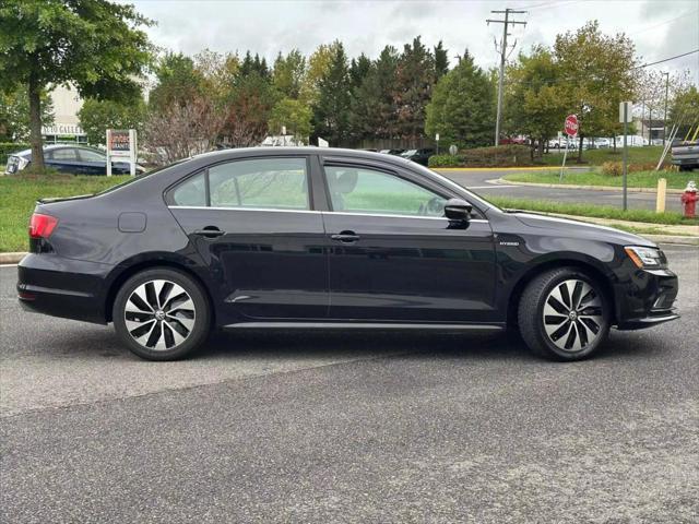 used 2015 Volkswagen Jetta Hybrid car, priced at $7,298