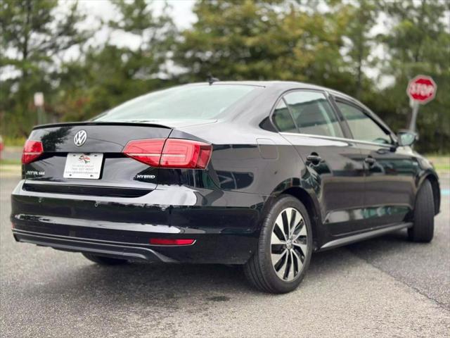 used 2015 Volkswagen Jetta Hybrid car, priced at $7,298