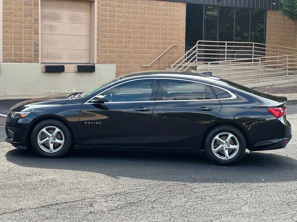 used 2016 Chevrolet Malibu car, priced at $9,999