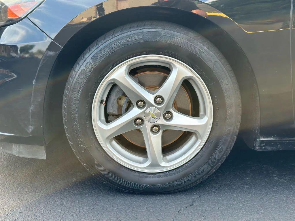 used 2016 Chevrolet Malibu car, priced at $9,999