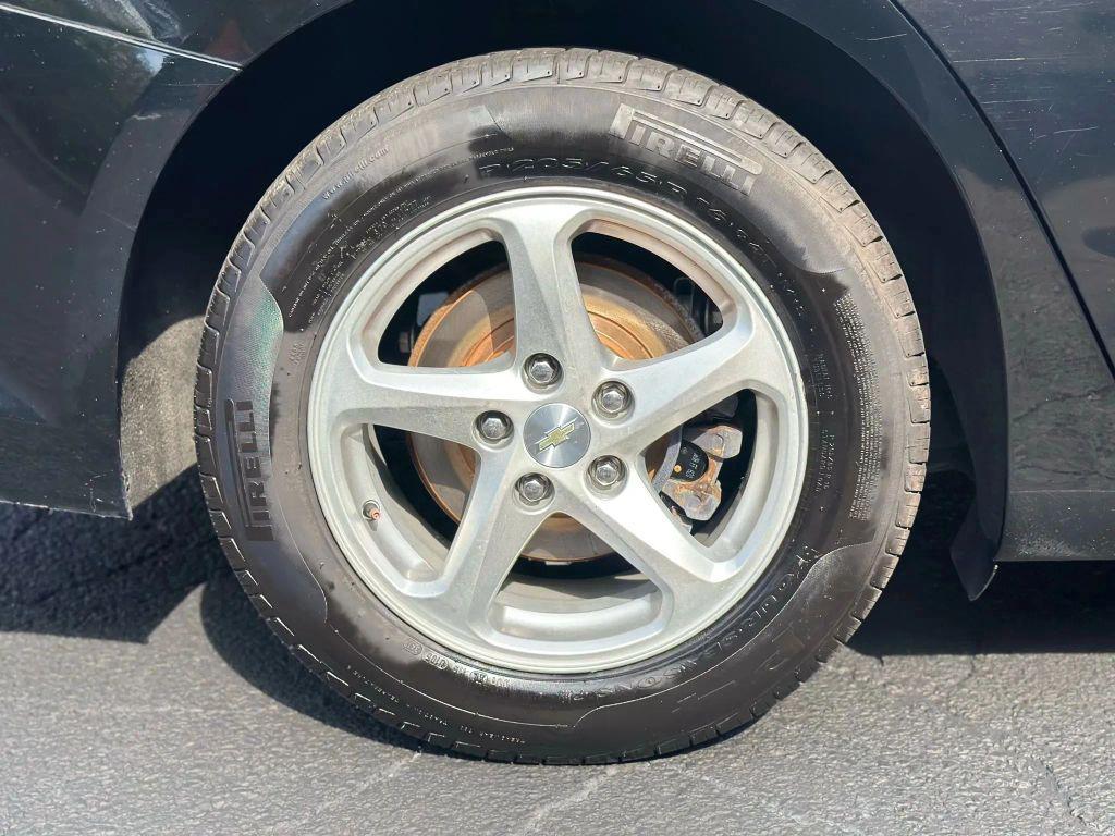 used 2016 Chevrolet Malibu car, priced at $9,999