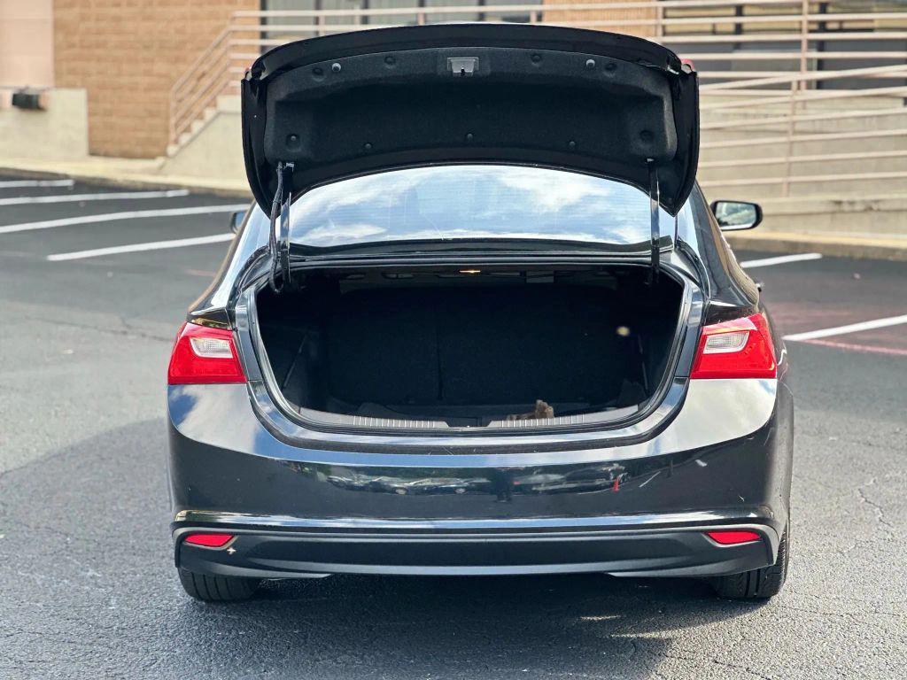 used 2016 Chevrolet Malibu car, priced at $9,999