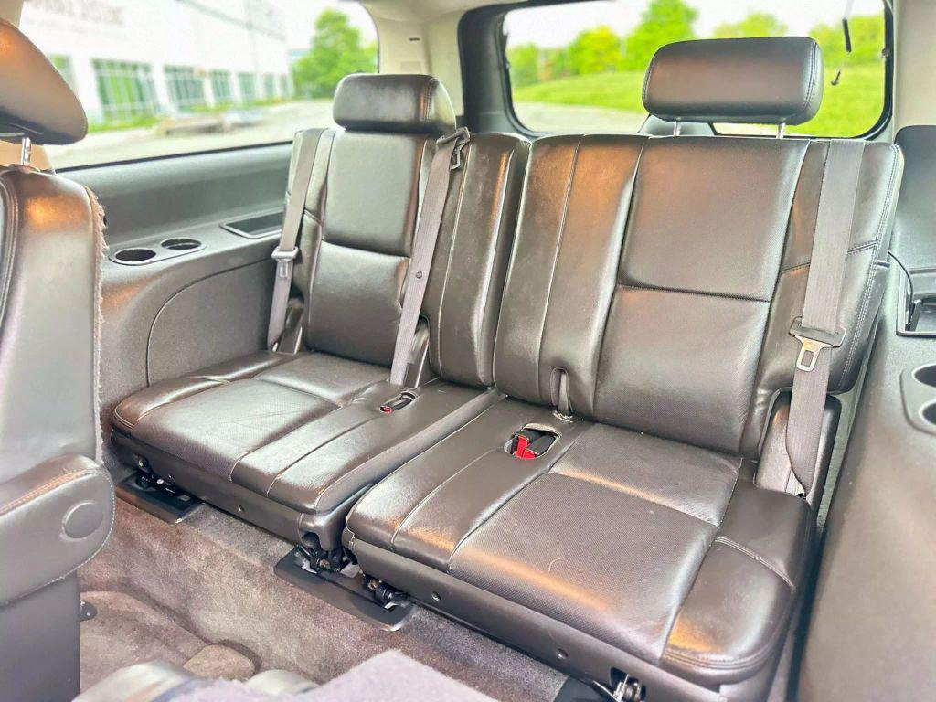 used 2008 Cadillac Escalade ESV car, priced at $10,298