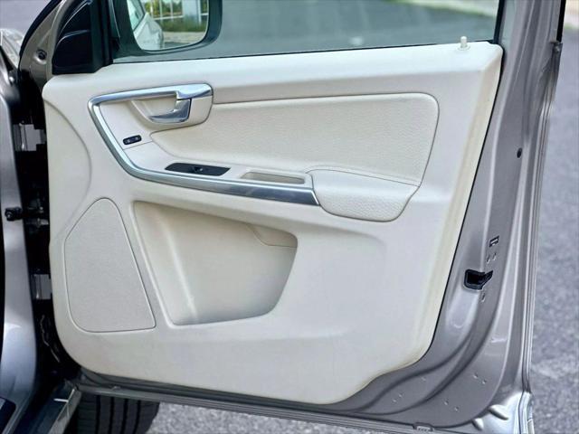 used 2014 Volvo XC60 car, priced at $7,498