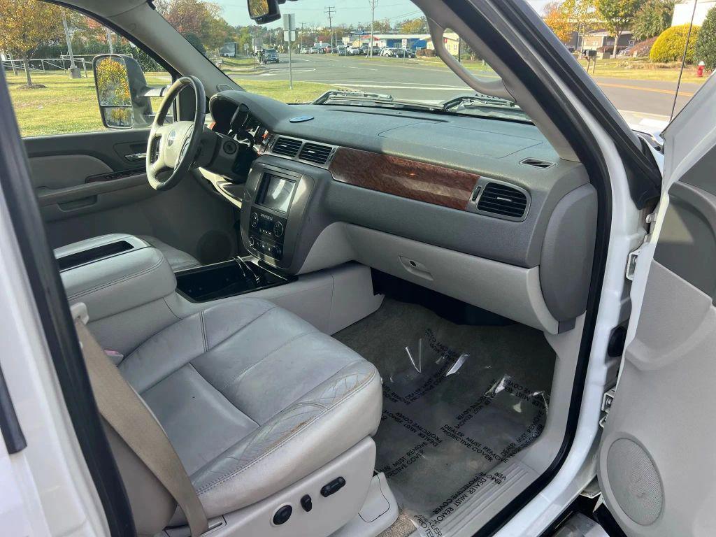 used 2008 GMC Sierra 3500 car, priced at $17,990