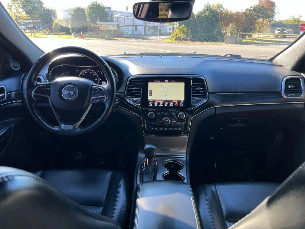 used 2019 Jeep Grand Cherokee car, priced at $17,195