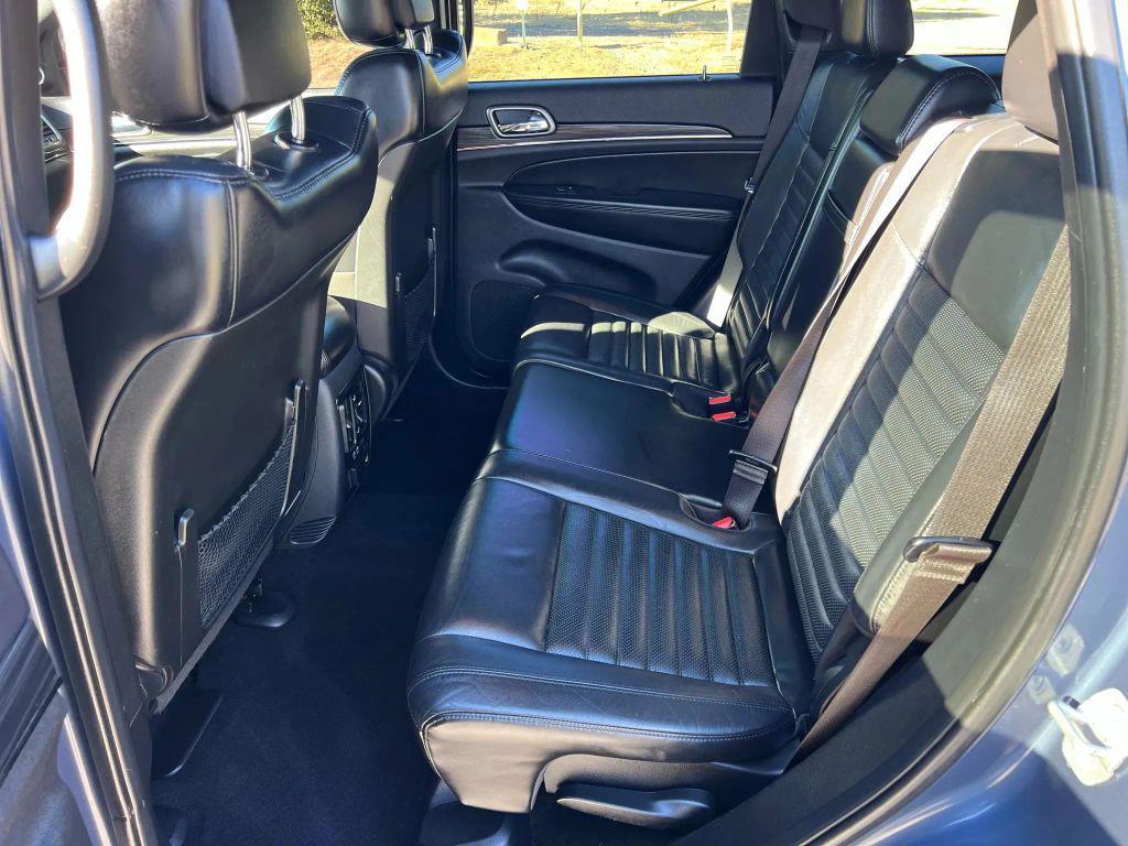 used 2019 Jeep Grand Cherokee car, priced at $17,195