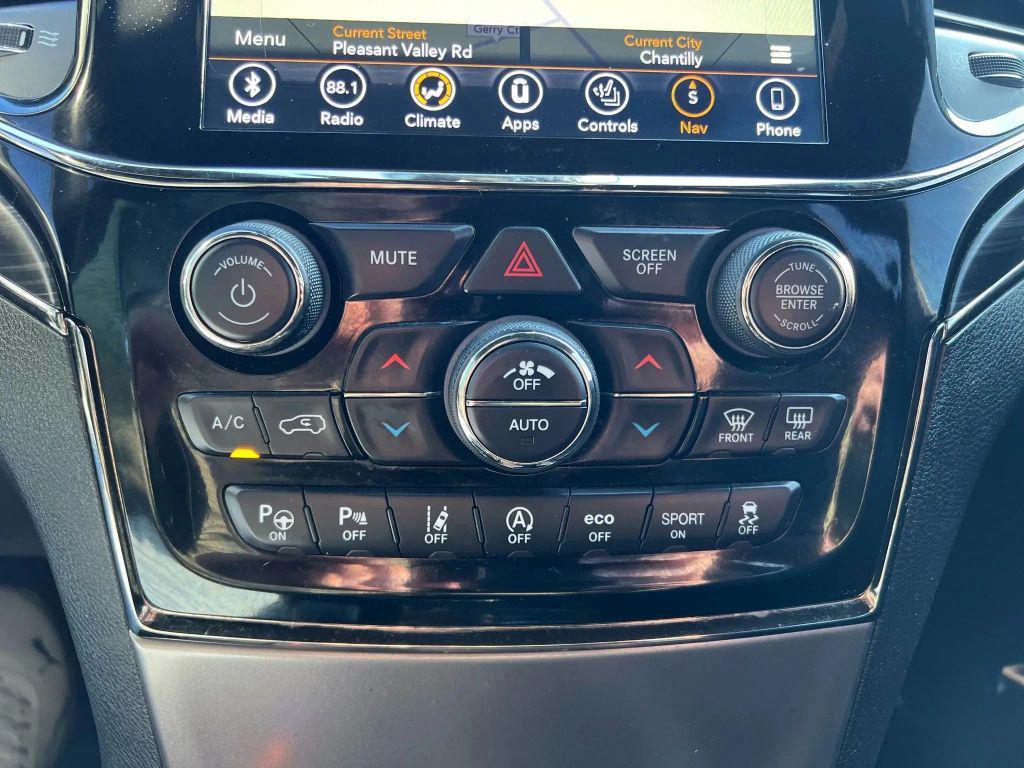 used 2019 Jeep Grand Cherokee car, priced at $17,195