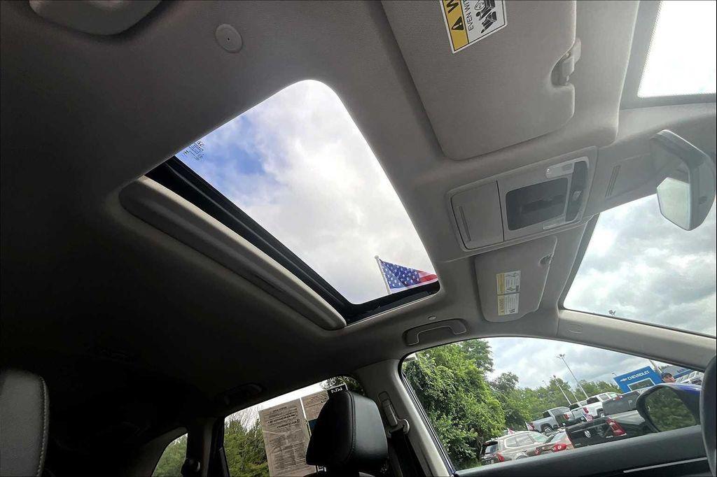 used 2023 Honda CR-V car, priced at $31,500