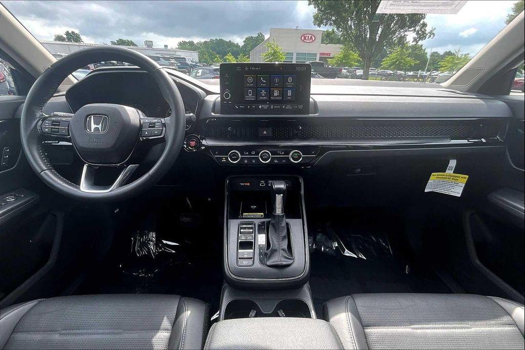 used 2023 Honda CR-V car, priced at $31,500