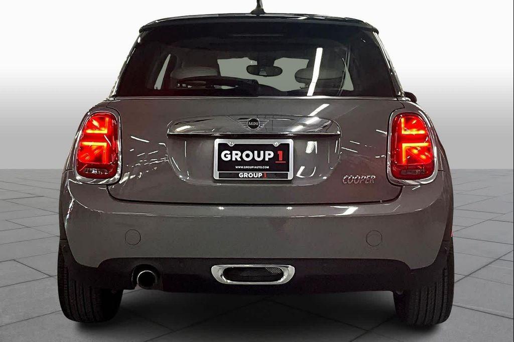 used 2019 MINI Hardtop car, priced at $18,000