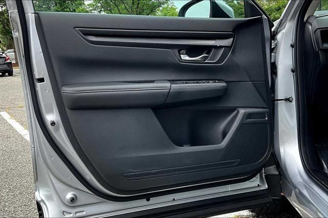 used 2025 Honda CR-V car, priced at $31,497
