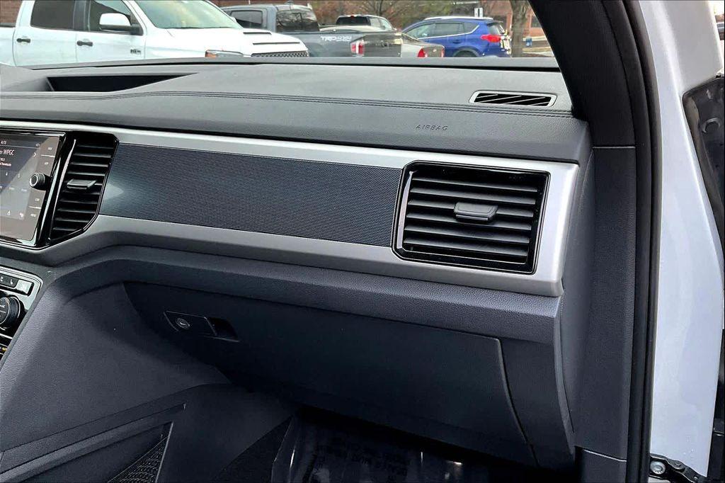 used 2021 Volkswagen Atlas Cross Sport car, priced at $27,000