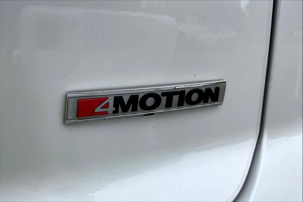 used 2021 Volkswagen Atlas Cross Sport car, priced at $27,000