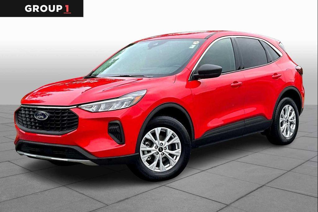 used 2024 Ford Escape car, priced at $22,039