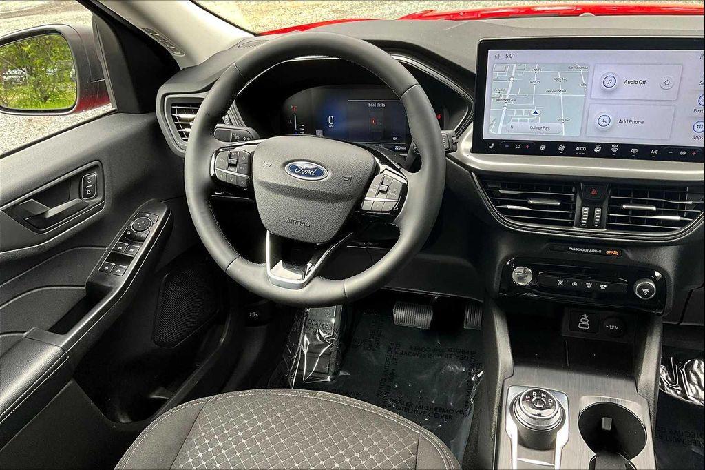 used 2024 Ford Escape car, priced at $22,039