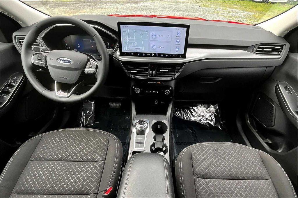 used 2024 Ford Escape car, priced at $22,039
