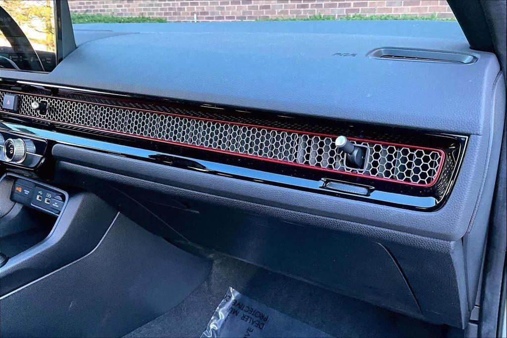 used 2024 Honda Civic Si car, priced at $28,900