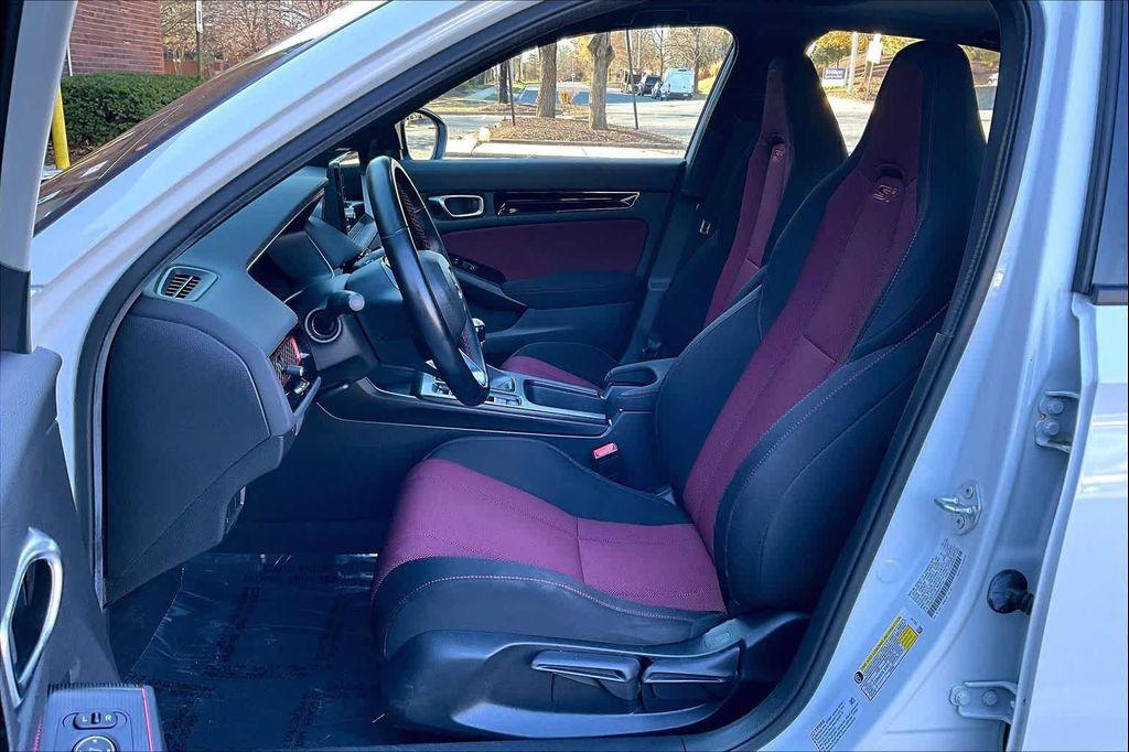 used 2024 Honda Civic Si car, priced at $28,900