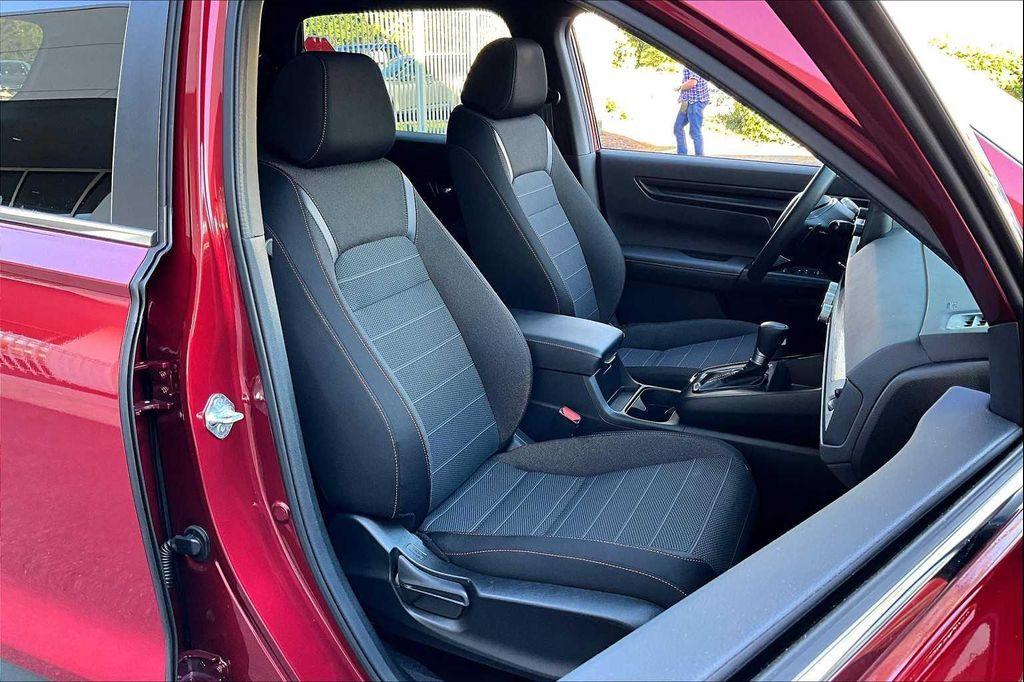 used 2025 Honda CR-V Hybrid car, priced at $35,980