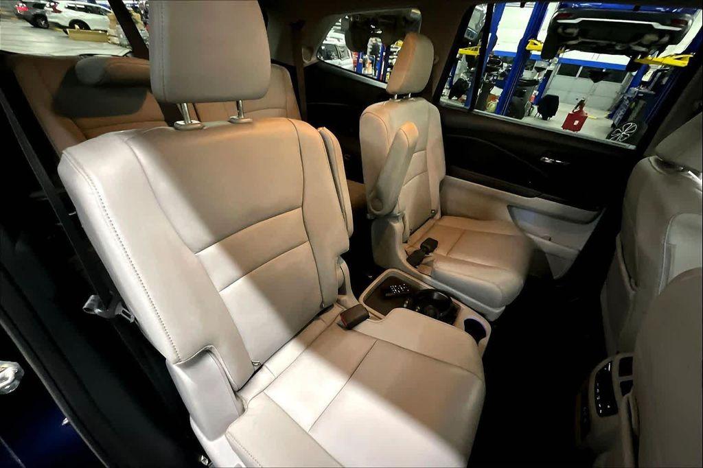 used 2021 Honda Pilot car, priced at $29,398