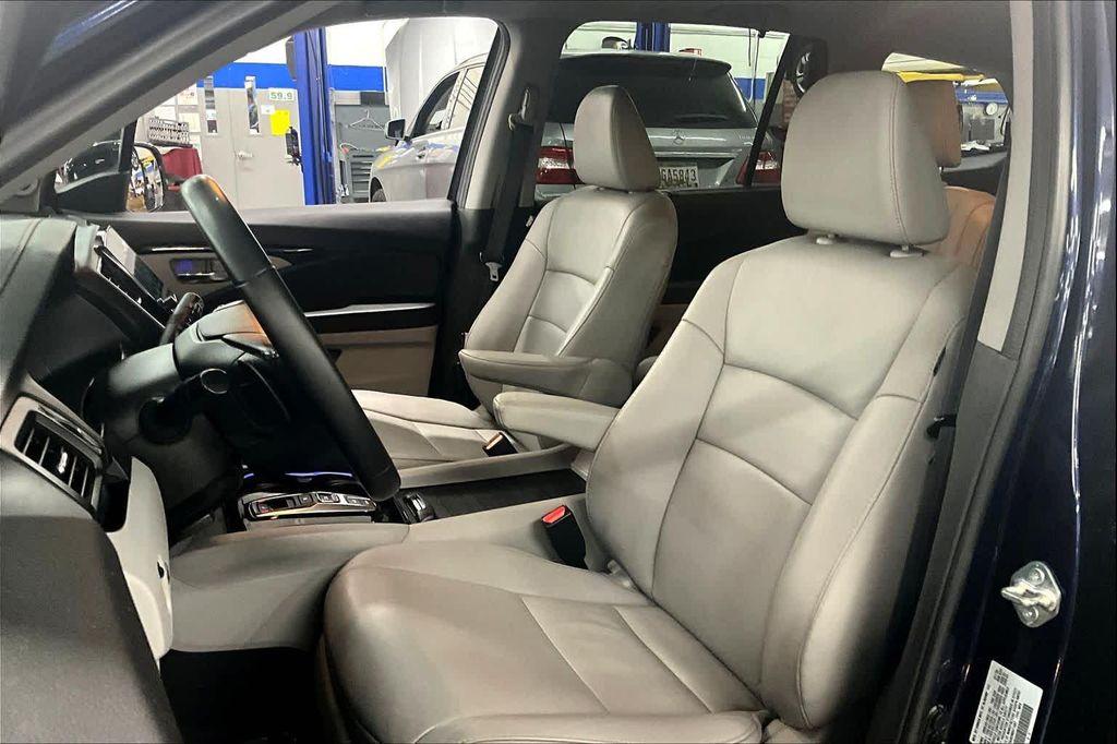 used 2021 Honda Pilot car, priced at $29,398