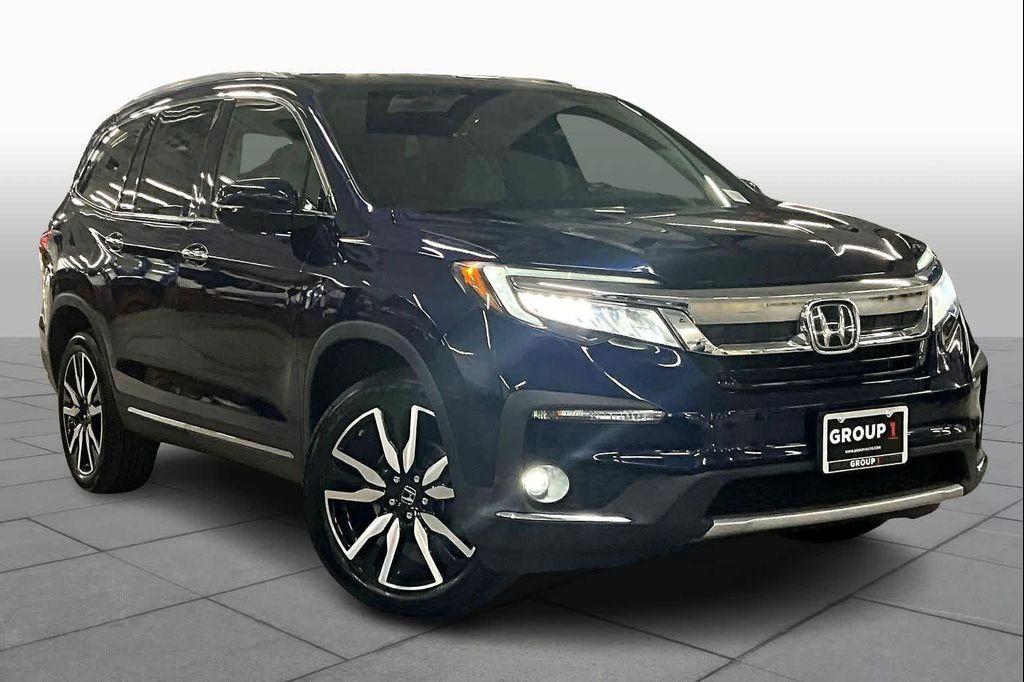 used 2021 Honda Pilot car, priced at $29,398