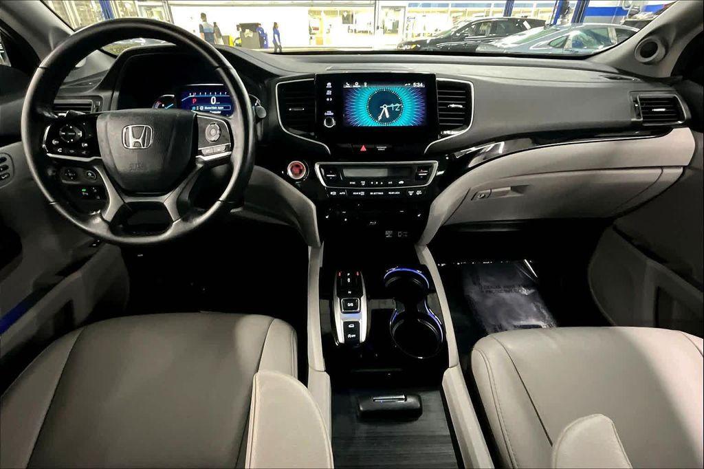 used 2021 Honda Pilot car, priced at $29,398