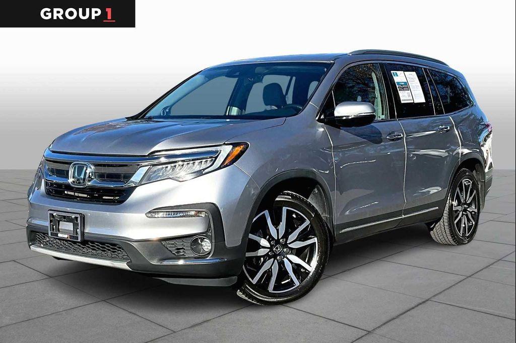 used 2021 Honda Pilot car, priced at $27,000