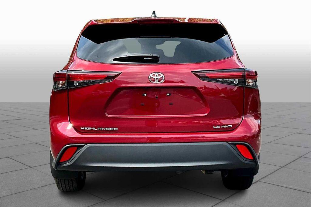 used 2024 Toyota Highlander car, priced at $38,702