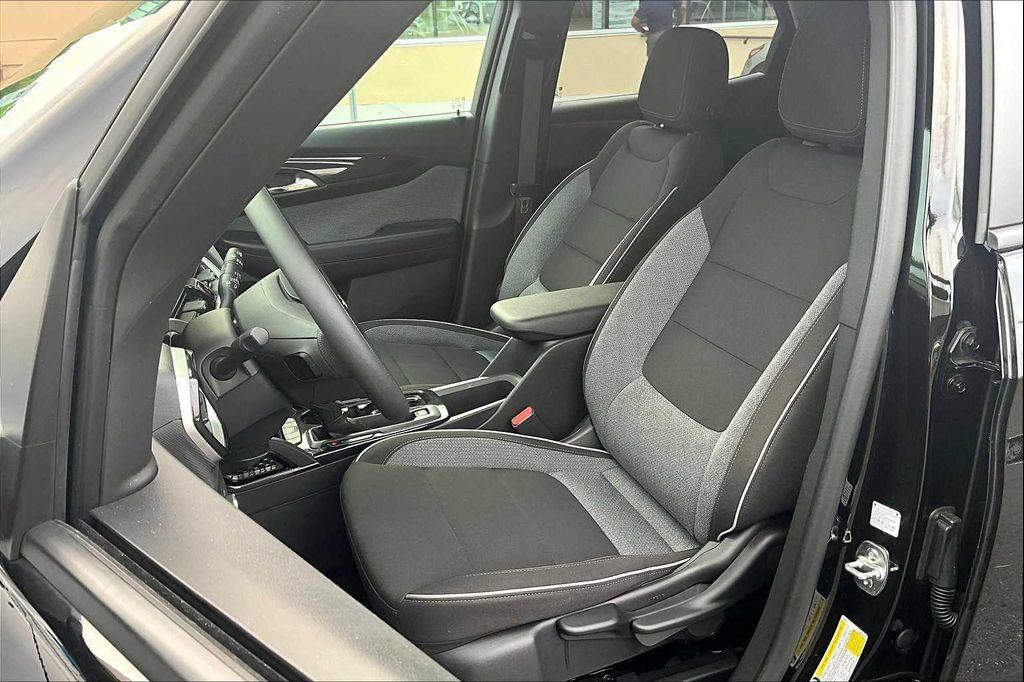 used 2025 Chevrolet TrailBlazer car, priced at $26,304