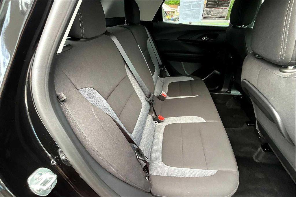 used 2025 Chevrolet TrailBlazer car, priced at $26,304