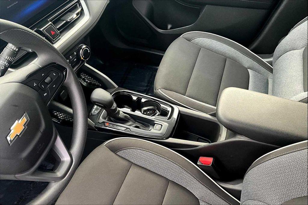 used 2025 Chevrolet TrailBlazer car, priced at $26,304