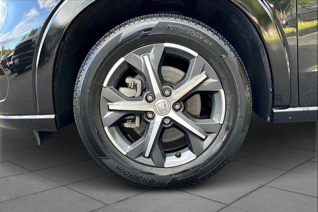 used 2023 Honda HR-V car, priced at $27,441